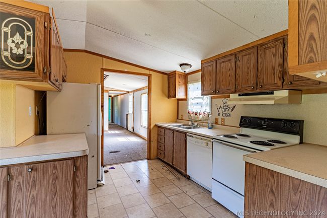 47020 W Highway 66, House other with 3 bedrooms, 2 bathrooms and null parking in Depew OK | Image 20