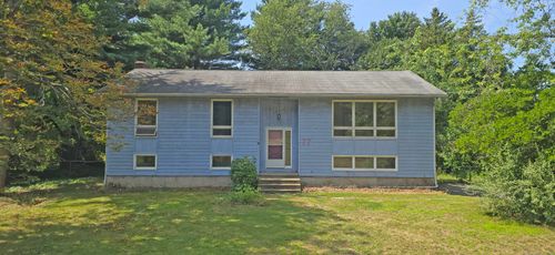 77 Center Rd, Vernon, CT, 06066-5103 | Card Image