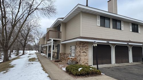 7587 Wedgewood Way, Maple Grove, MN, 55311-2804 | Card Image