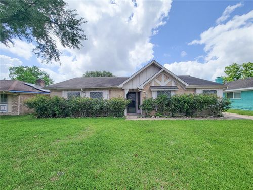 12215 Pompano Ln, Houston, TX, 77072-3333 | Card Image