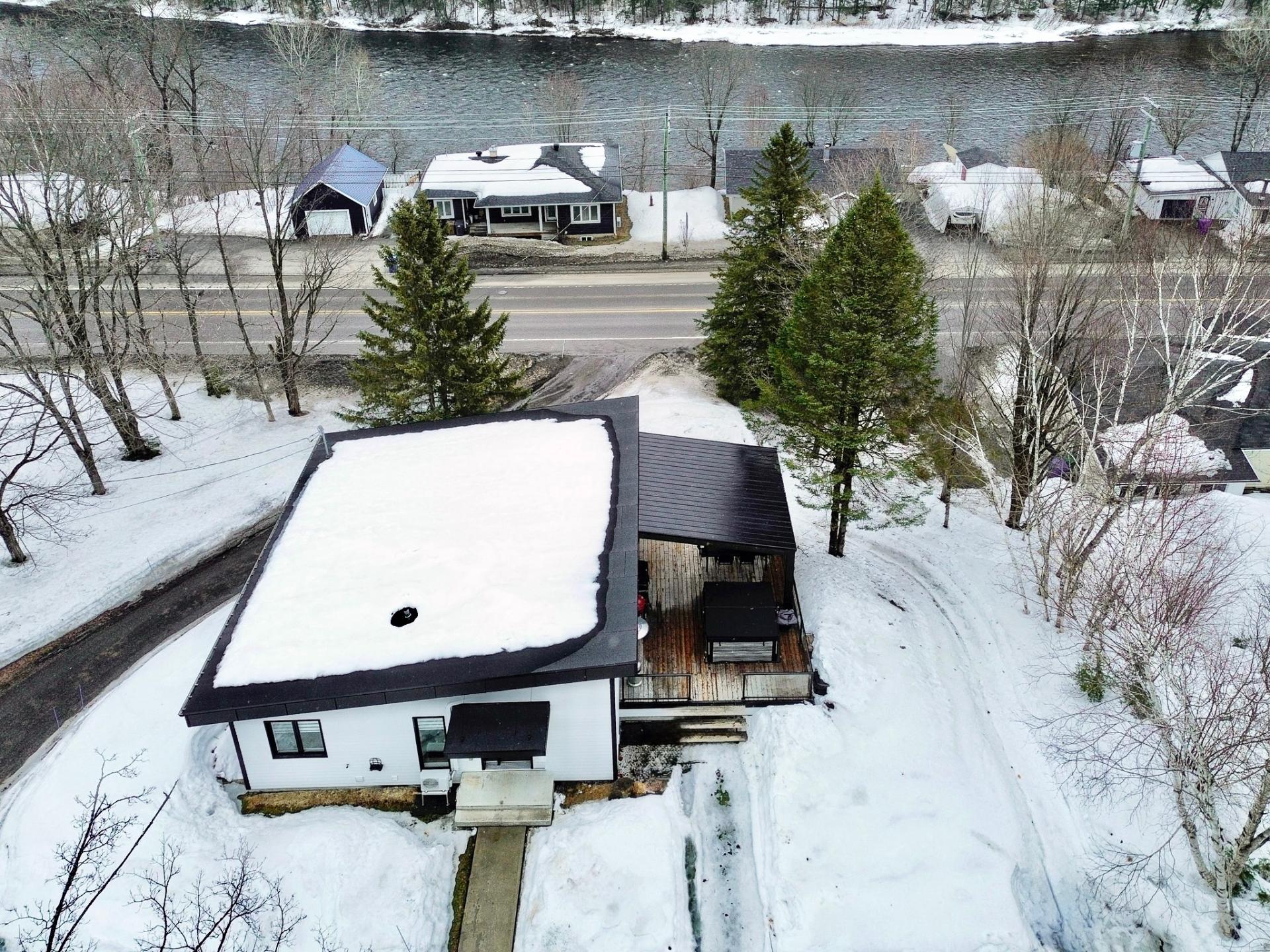 Residential in Sainte-Brigitte-de-Laval 5