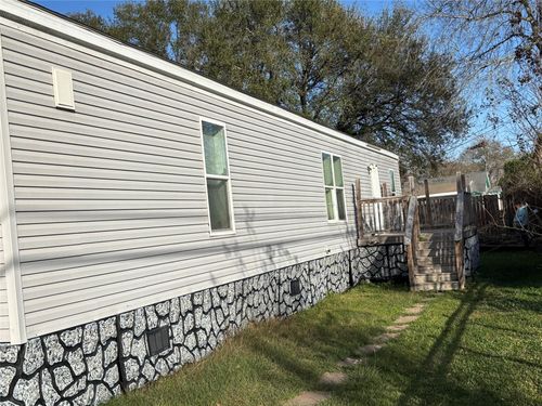a-608 Clear Lake Rd, Highlands, TX, 77562-3646 | Card Image