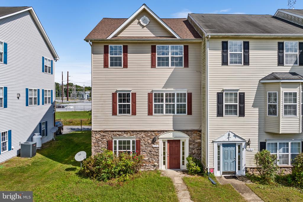 Briarwood Cir, Denton, MD 21629