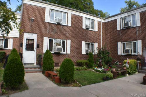 unit-37-7-lower-level-225 88 Avenue, New York, NY, 11427 | Card Image