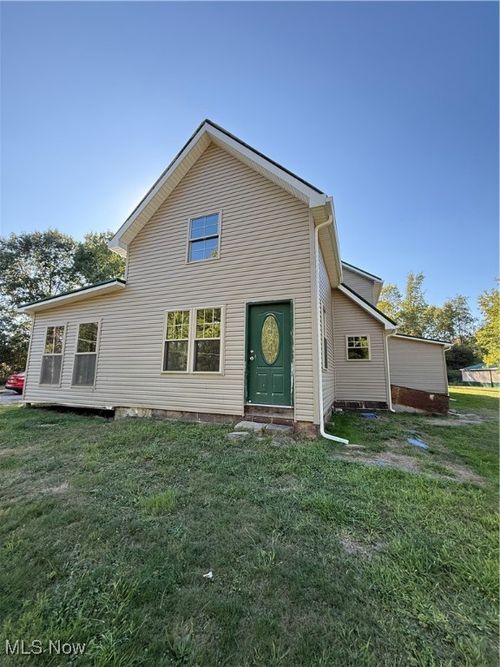 1939 Waterford Rd, East Palestine, OH, 44413-9723 | Card Image