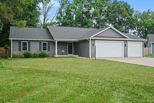 58972 Spring Creek Trl, Elkhart, IN, 46516-6284 | Card Image