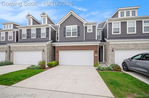 4859 Broomfield Way, Orion Twp, MI, 48359 | Card Image