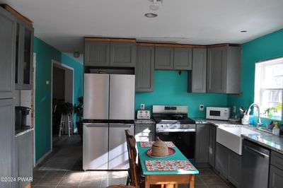 Kitchen | Image 2