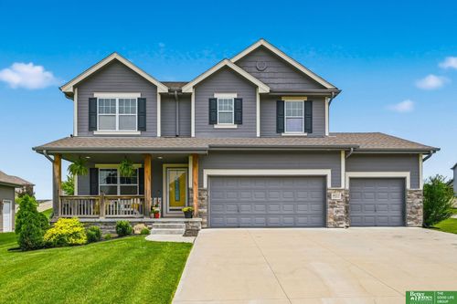 8617 S 169th St, Omaha, NE, 68136-4223 | Card Image