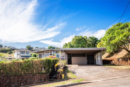 99-822 Nahiolea St, Aiea, HI, 96701-3243 | Card Image