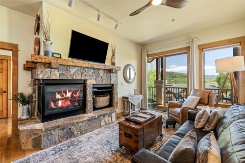304-1463 Flattop Cir, Steamboat Springs, CO, 80487-8877 | Card Image