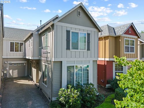 20478 Sw Ravenswood St, Beaverton, OR, 97078-5431 | Card Image