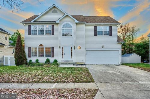 10017 Wamsley Ct, WHITE PLAINS, MD, 20695-3280 | Card Image