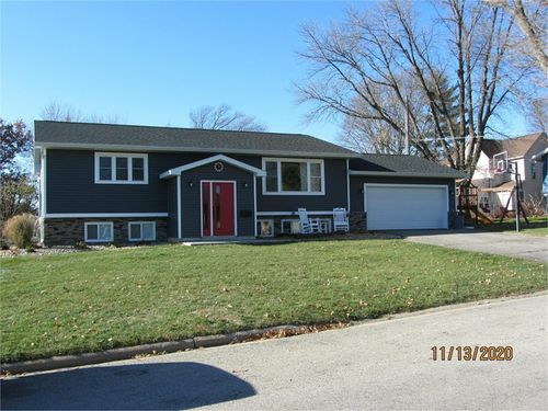 1203 12th St, Grundy Center, IA, 50638-1109 | Card Image