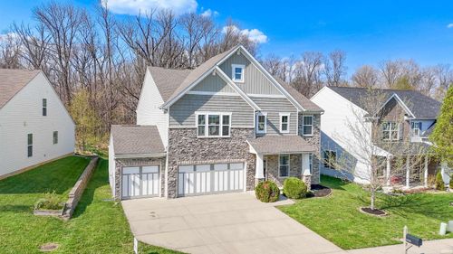 5436 W Hoge Dr, Bloomington, IN, 47403-8007 | Card Image