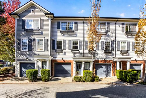 82-18983 72a Ave, Surrey, BC, V4N1A5 | Card Image