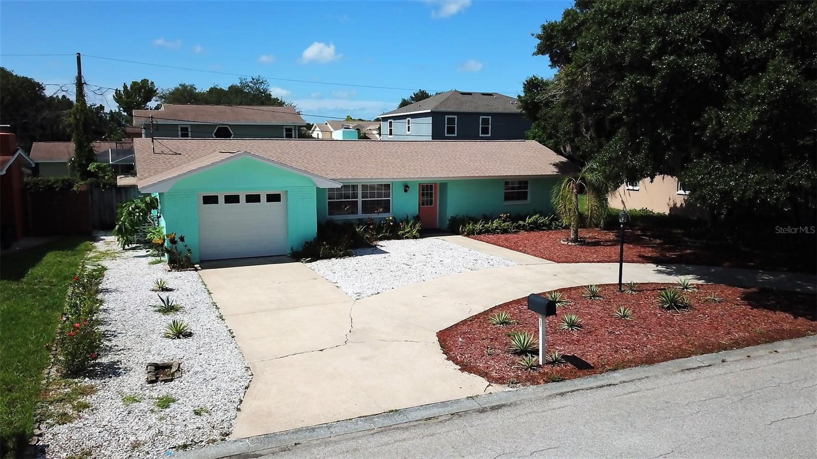 Connecticut Rd, Tarpon Springs, FL 34689