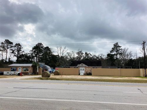 22380 Highway 105, Cleveland, TX, 77328 | Card Image