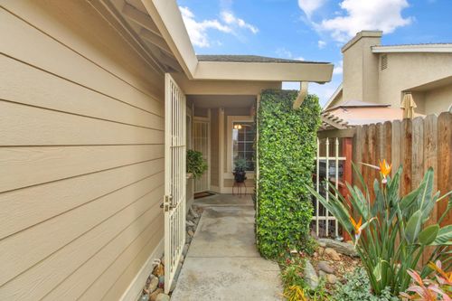 8189 Bantry Ct, Sacramento, CA, 95829-1523 | Card Image