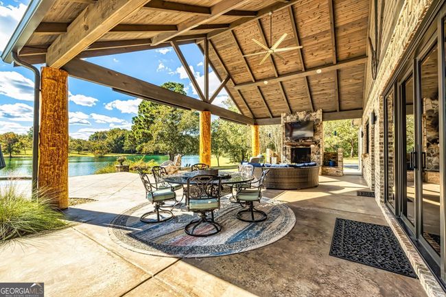 2066 Drew Allen Rd, House other with 4 bedrooms, 3 bathrooms and 3 parking in Williamson GA | Image 59