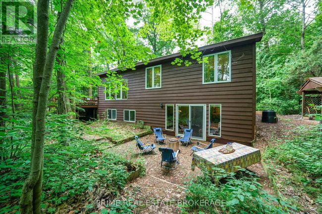 9919 Pinery Lane, House other with 5 bedrooms, 3 bathrooms and 6 parking in Grand Bend ON | Image 34