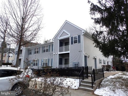 508 Cypress Ln, East Brunswick, NJ, 08816-5256 | Card Image