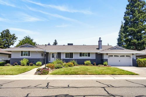 3812 Dell Rd, Carmichael, CA, 95608-2608 | Card Image