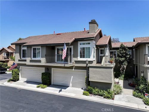 512 S Hollydale Ln, Anaheim, CA, 92808-1921 | Card Image