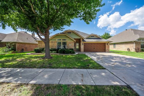 5725 Eldon Martin St, Fort Worth, TX, 76179-7745 | Card Image