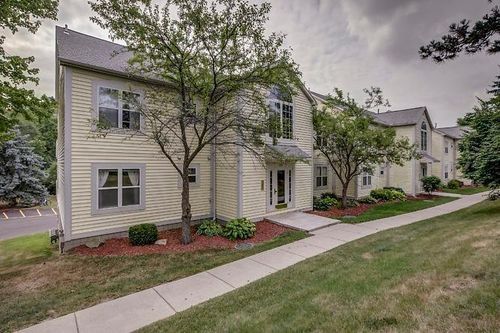 4-2221 S Huron Pkwy, Ann Arbor, MI, 48104-5141 | Card Image