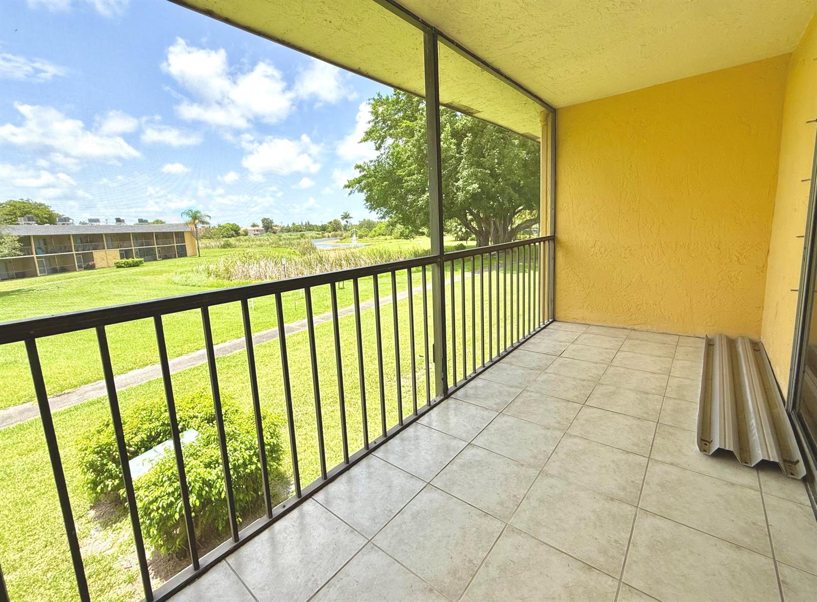 Residential Lease in Boynton Beach 2