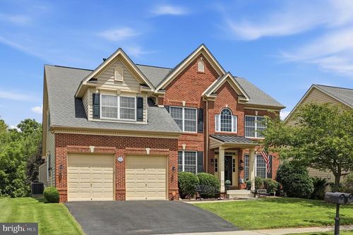 5017 Switzer Barn Ln, FREDERICK, MD, 21703-2708 | Card Image