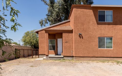 3307 N Tyndall Ave, Tucson, AZ, 85719-2106 | Card Image