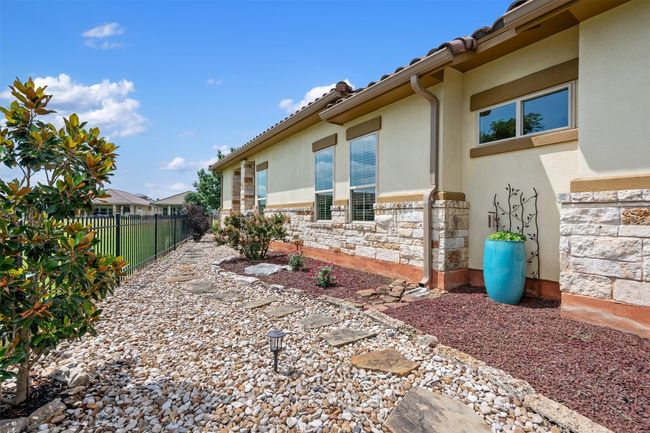 109 Limestone Dr, House other with 2 bedrooms, 3 bathrooms and 6 parking in Georgetown TX | Image 31