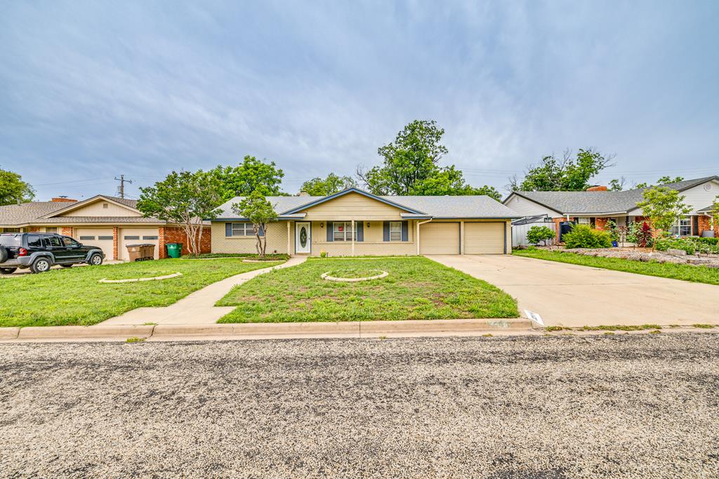 Tanglewood Dr, San Angelo, TX 76904
