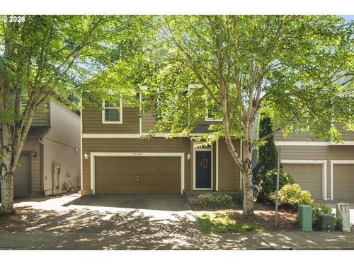7548 Ne Callan Ct, Hillsboro, OR, 97124-9428 | Card Image