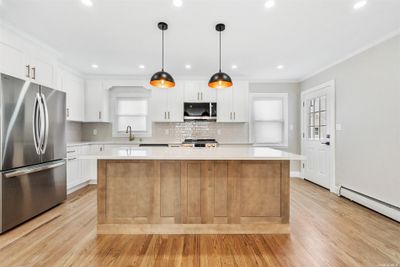 KITCHEN | Image 3