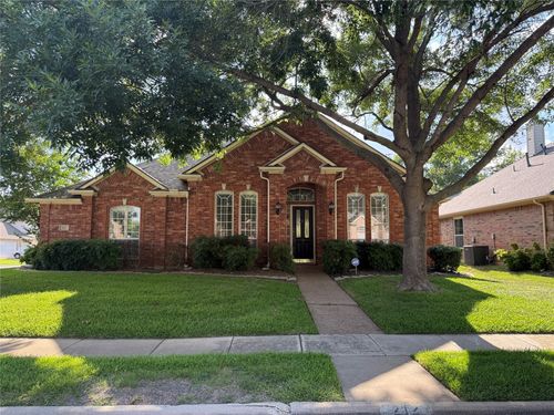 212 Longview Ct, Keller, TX, 76248-7316 | Card Image