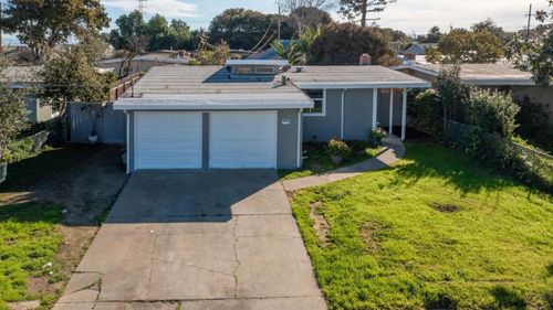 2656 Gonzaga St, East Palo Alto, CA, 94303-1221 | Card Image