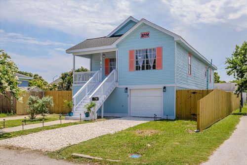 2315 36th St, Galveston, TX, 77550-7516 | Card Image