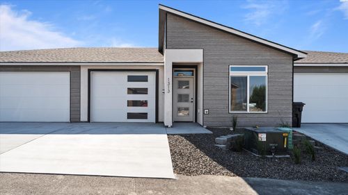 1313 Kalani Ct, West Richland, WA, 99353 | Card Image