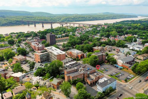 214 Main St, Poughkeepsie, NY, 12601-3396 | Card Image