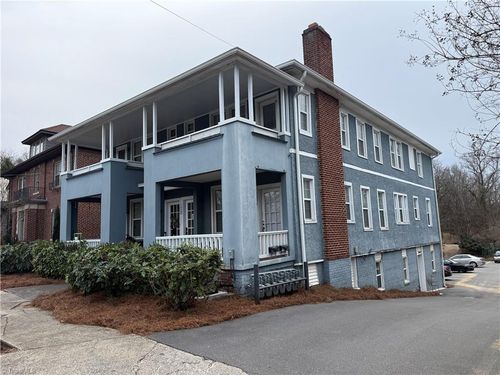 1422 Glade St, Winston-Salem, NC, 27101-2629 | Card Image