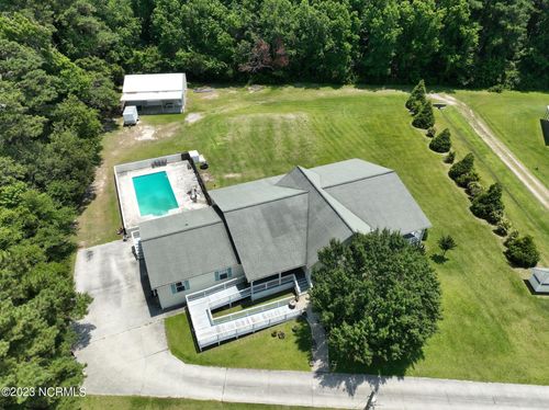 108 Graham Ln, Beaufort, NC, 28516-9449 | Card Image