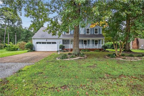 402 Gaines Way, Yorktown, VA, 23692-2862 | Card Image