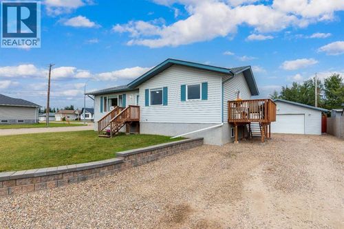 511 2nd St E, Maidstone, SK, S0M1M0 | Card Image