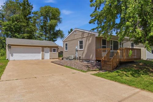 3140 W Folsom Street, Eau Claire, WI, 54703 | Card Image