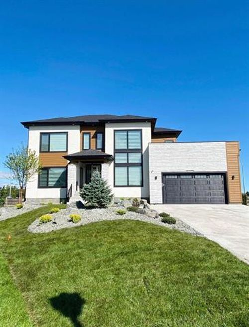160 Saddleridge Lane, East St Paul, MB, R2E0N4 | Card Image