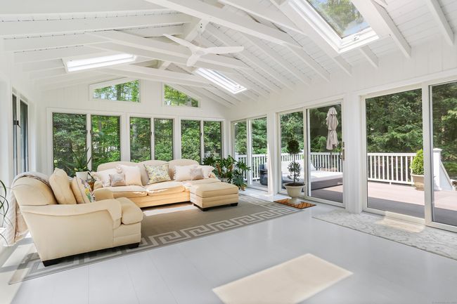 127 Danforth Dr, House other with 4 bedrooms, 3 bathrooms and null parking in New Canaan CT | Image 9