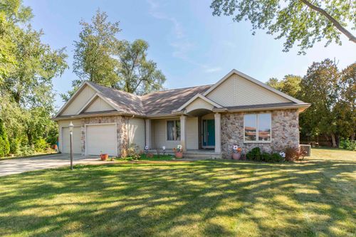 60450 County Road 113, Elkhart, IN, 46517-9183 | Card Image